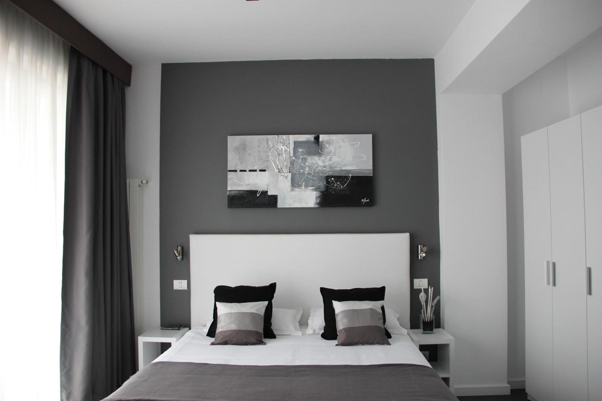 Living Aparthotel Boekarest Kamer foto