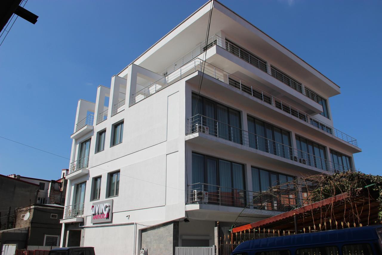 Living Aparthotel Boekarest Buitenkant foto