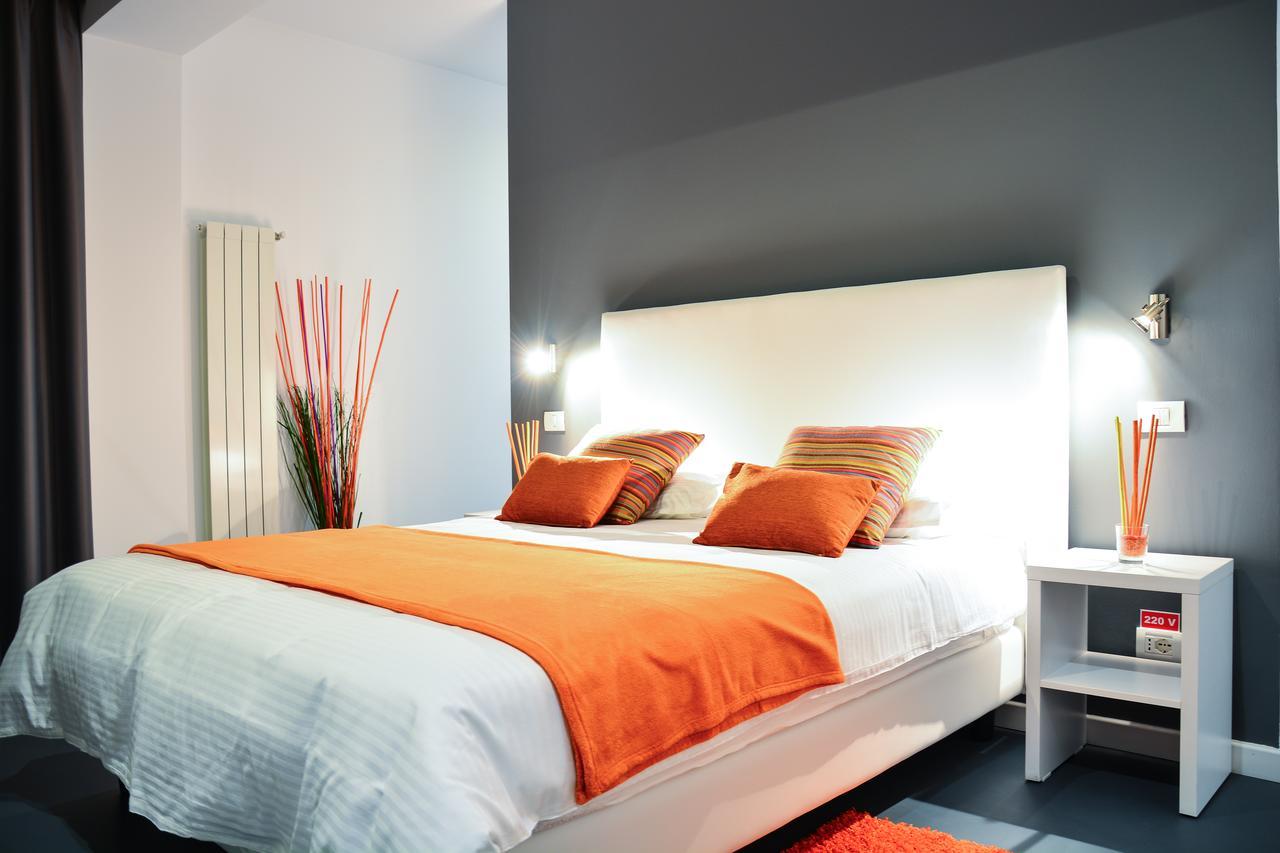 Living Aparthotel Boekarest Buitenkant foto